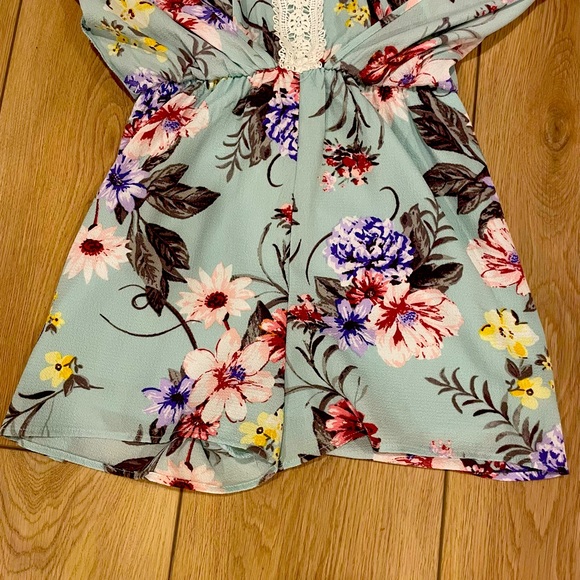 Long dress with shorts/romper underneath - Picture 2 of 3